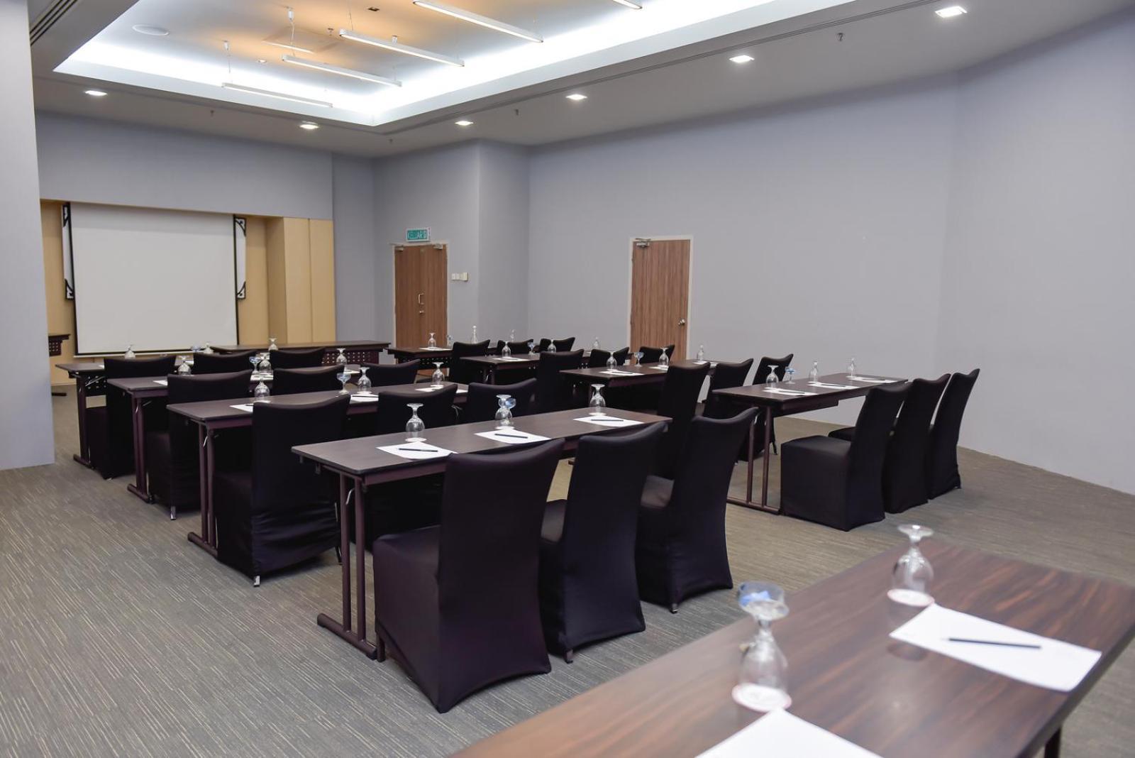 Premiere Hotel - Complimentary Shuttle To Klang Wholesale Market Экстерьер фото